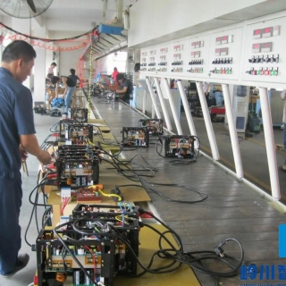 電焊（hàn）機檢測流水線